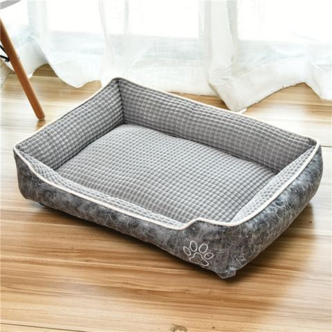 panier chien gris