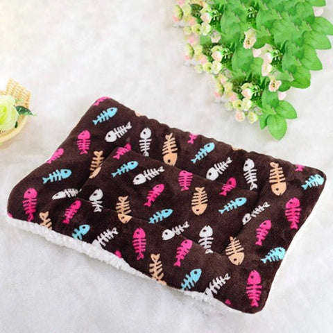 tapis pour chien marron