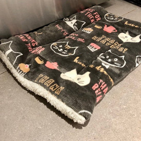 Tapis pour chien noir