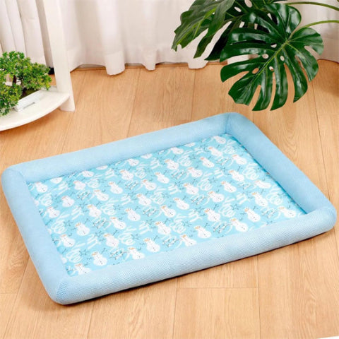 tapis rafraichissant pour chien bleu